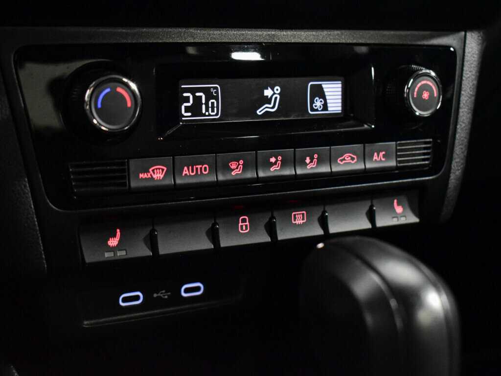 Volkswagen Polo, 2020 - Фото №17