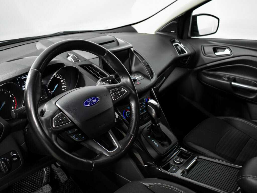 Ford Kuga, 2017 - Фото №8