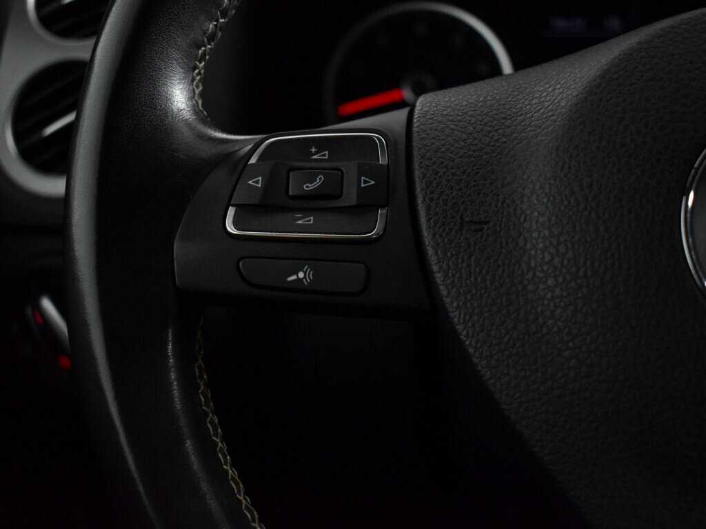 Volkswagen Tiguan, 2016 - Фото №15
