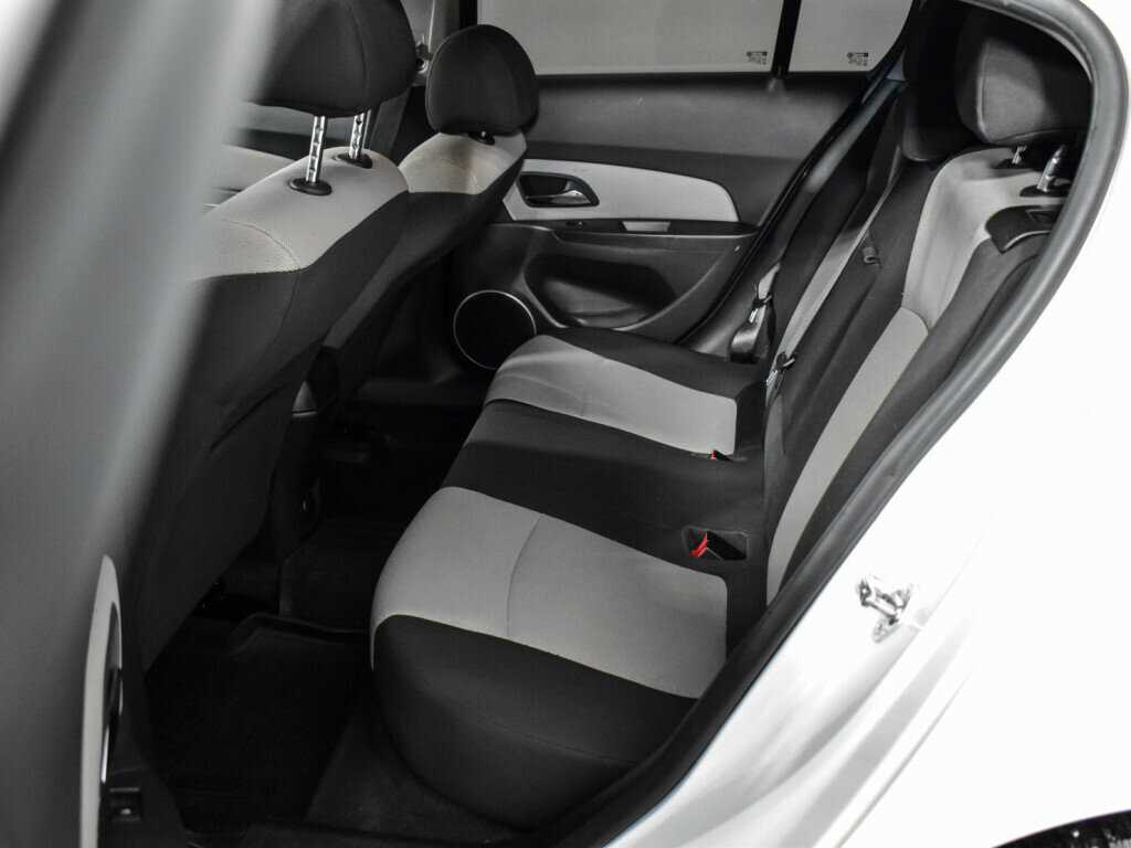 Chevrolet Cruze, 2012 - Фото №9