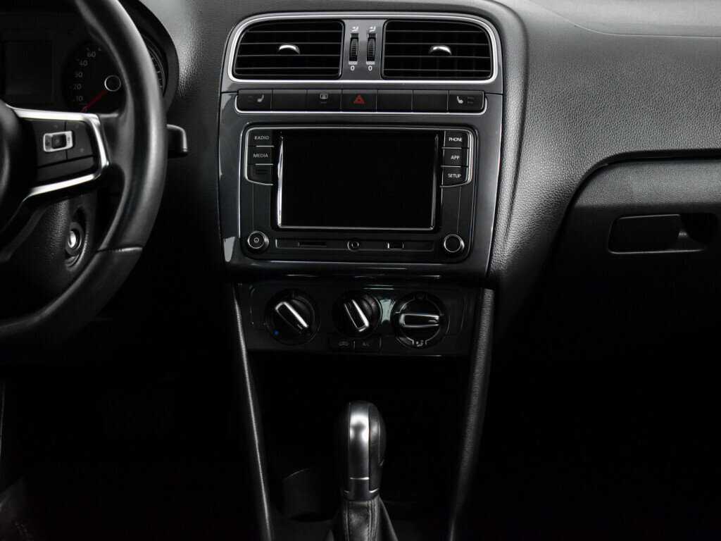 Volkswagen Polo, 2019 - Фото №12