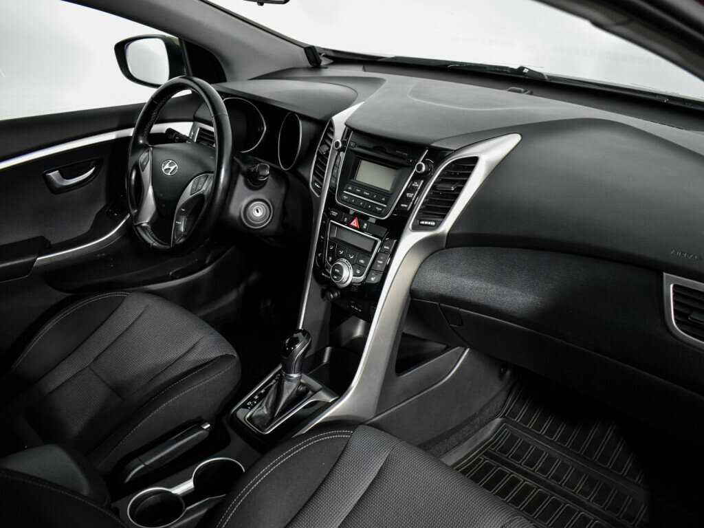 Hyundai i30, 2013 - Фото №12