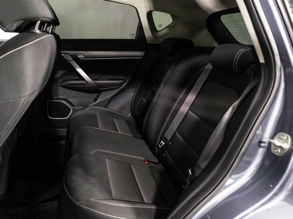 Geely Coolray, 2021 - Фото №9