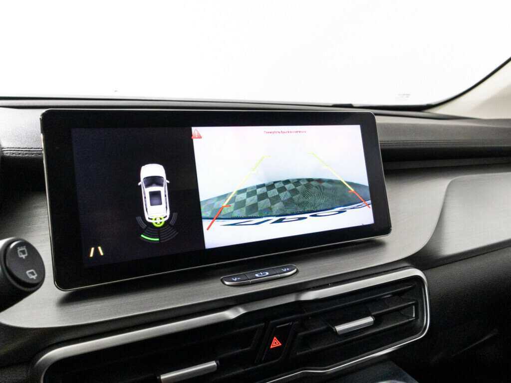 Geely Coolray, 2021 - Фото №15