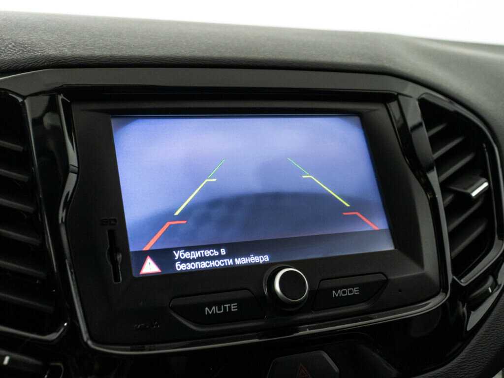 Lada (ВАЗ) Vesta SW Cross, 2018 - Фото №15