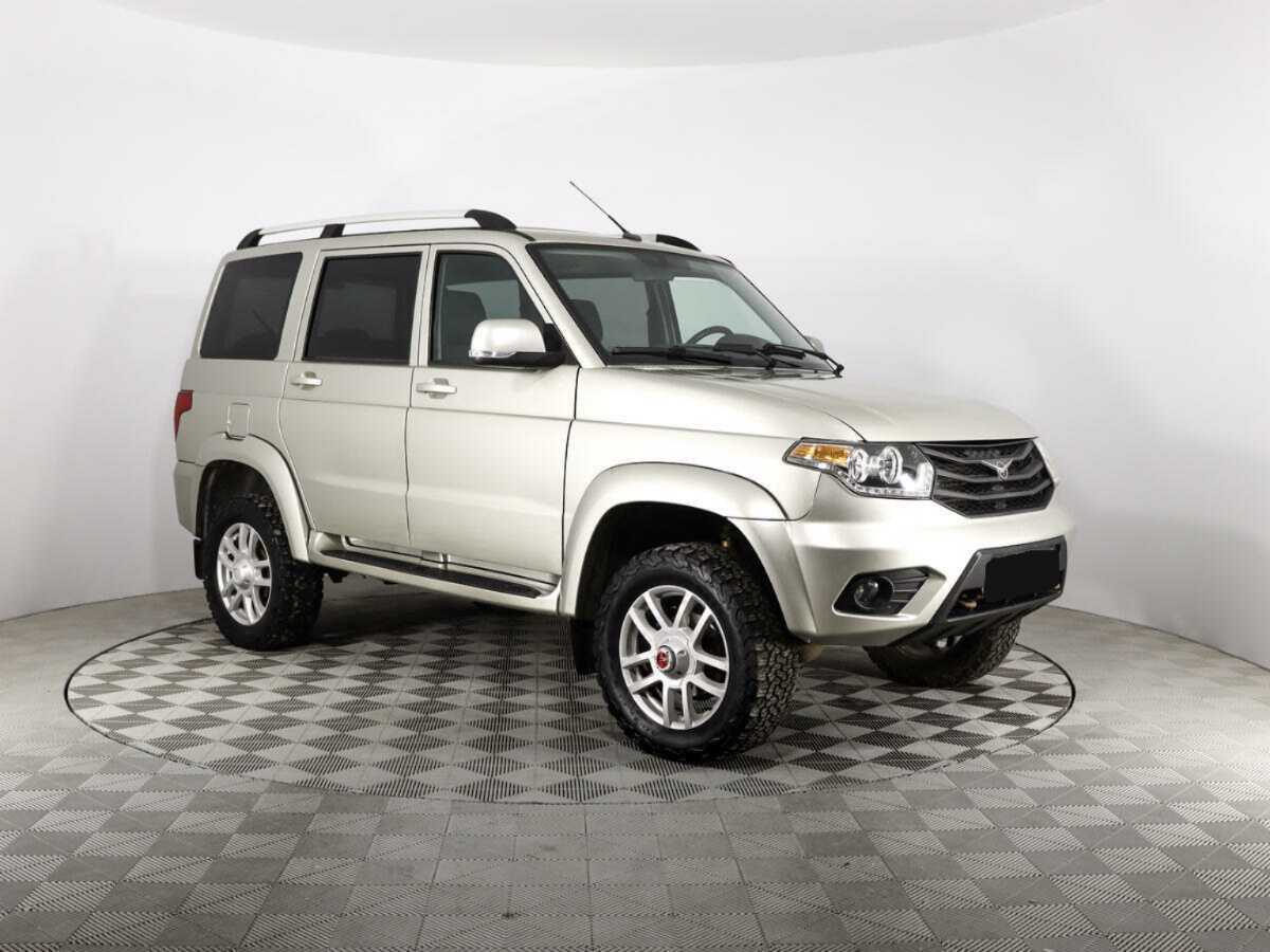 УАЗ Patriot, 2015 - Фото №2