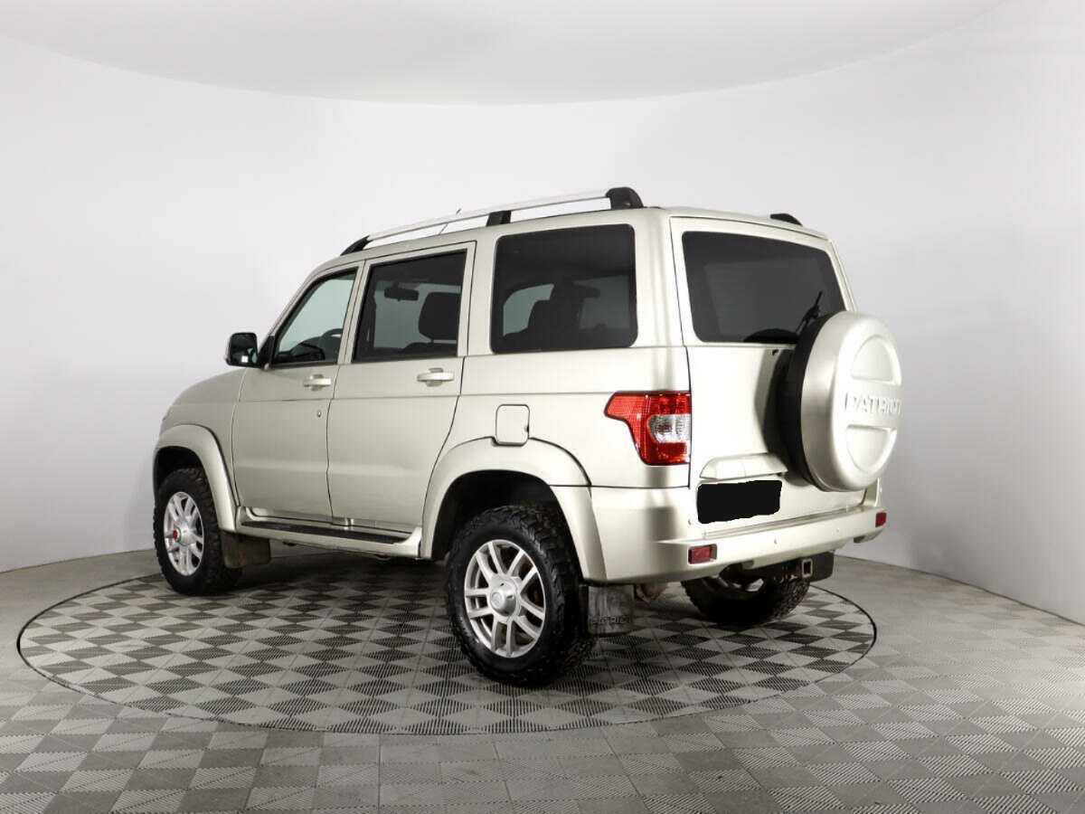 УАЗ Patriot, 2015 - Фото №5