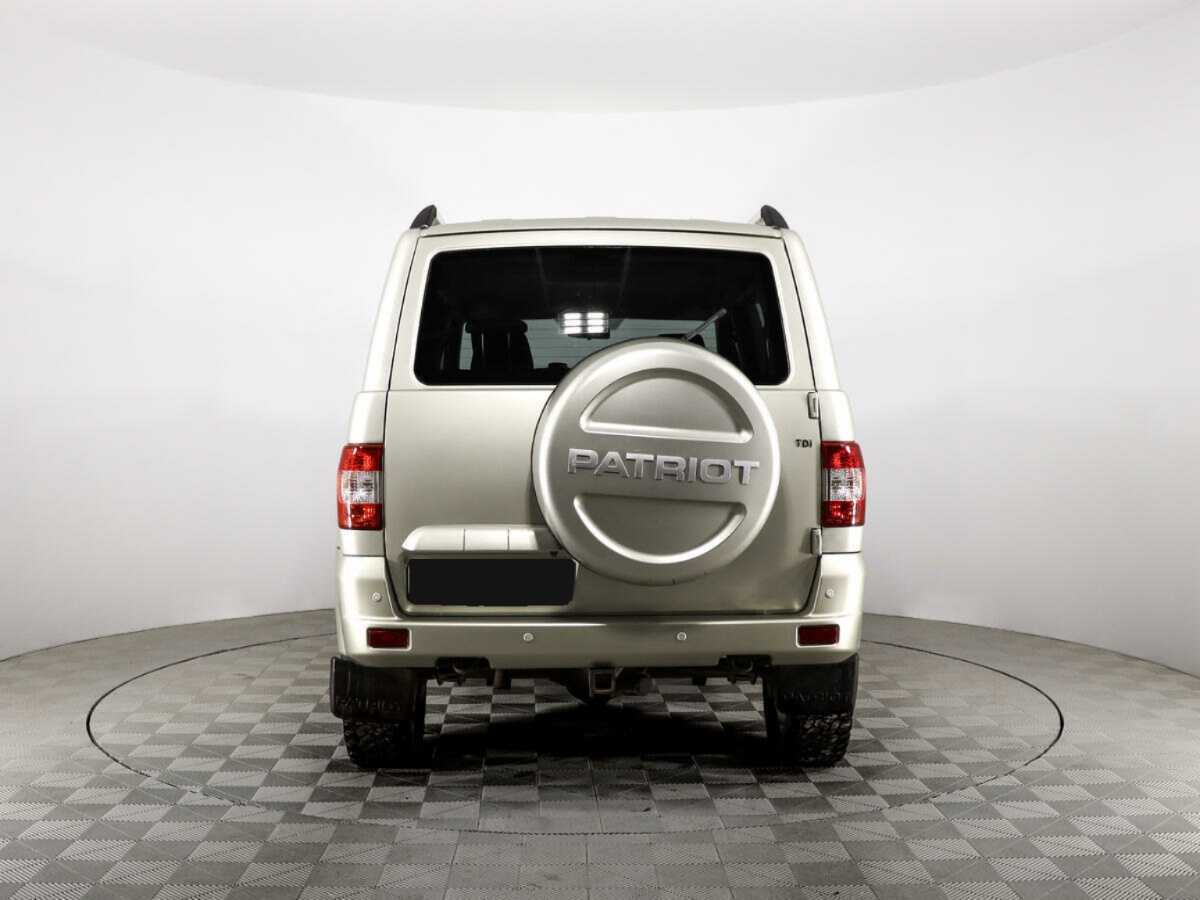 УАЗ Patriot, 2015 - Фото №6