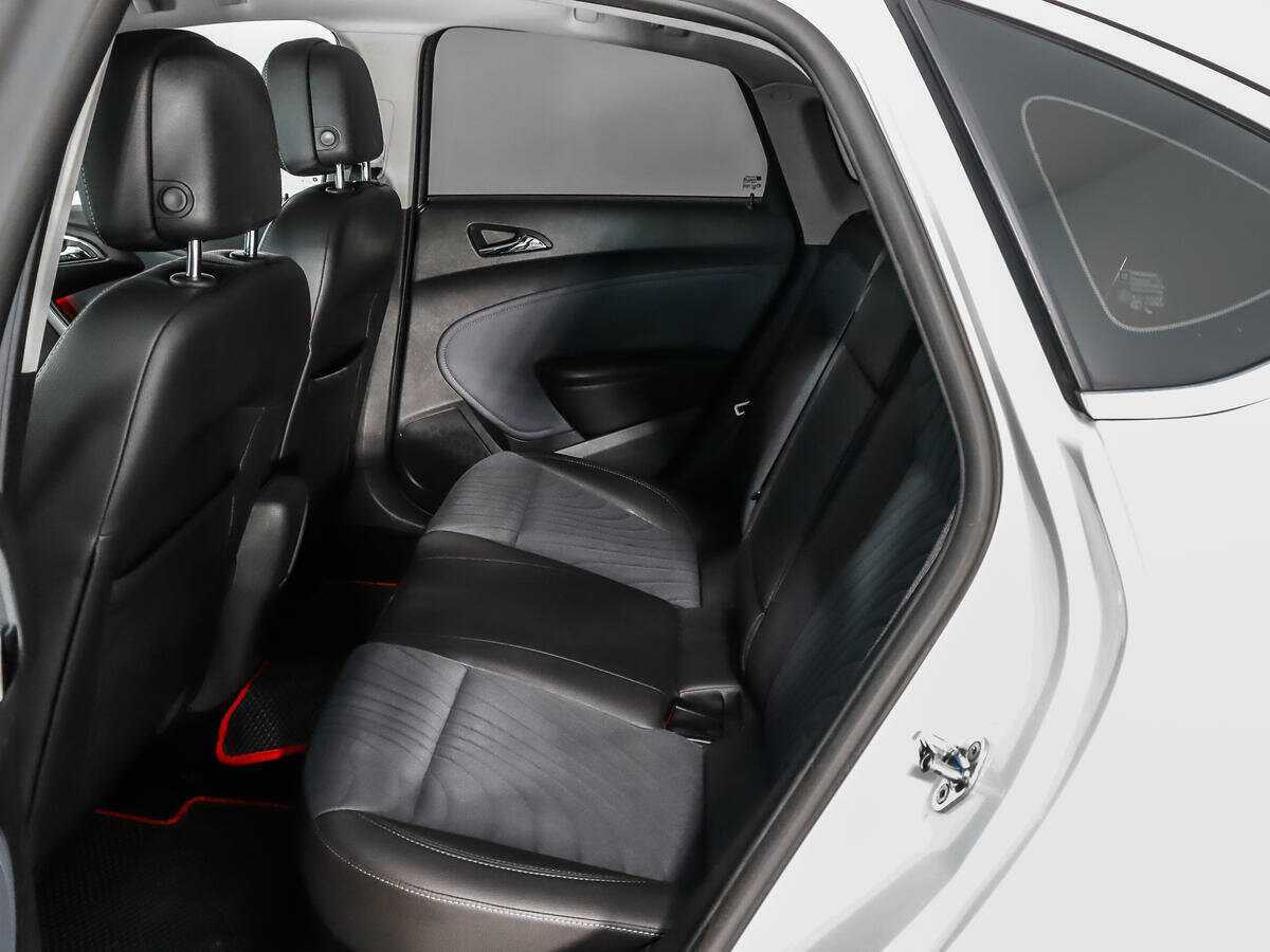 Opel Astra, 2013 - Фото №9