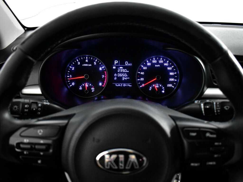 Kia Rio, 2018 - Фото №13