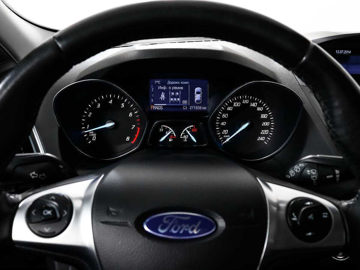 Ford Kuga, 2014 - Фото №17