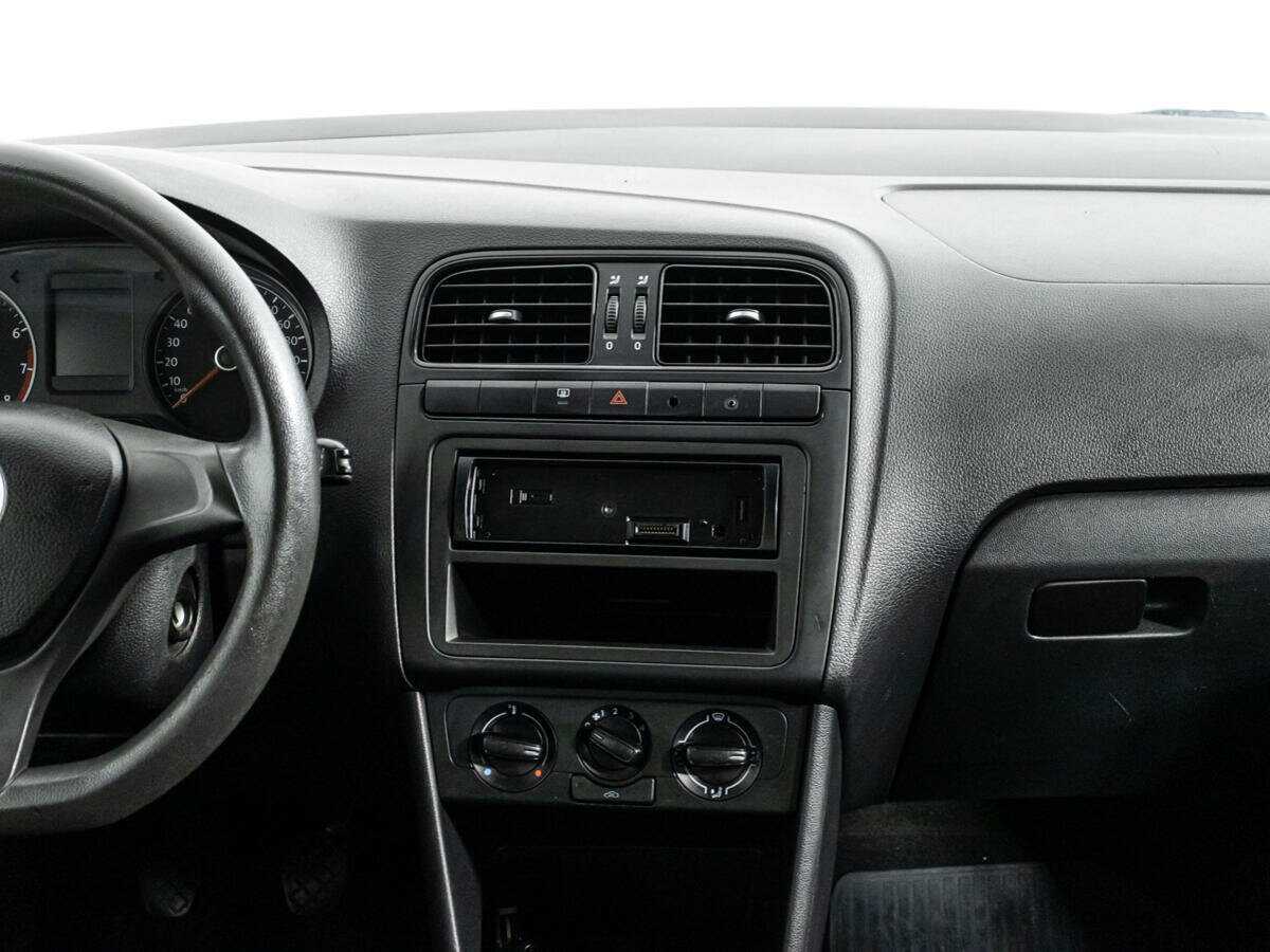 Volkswagen Polo, 2017 - Фото №13