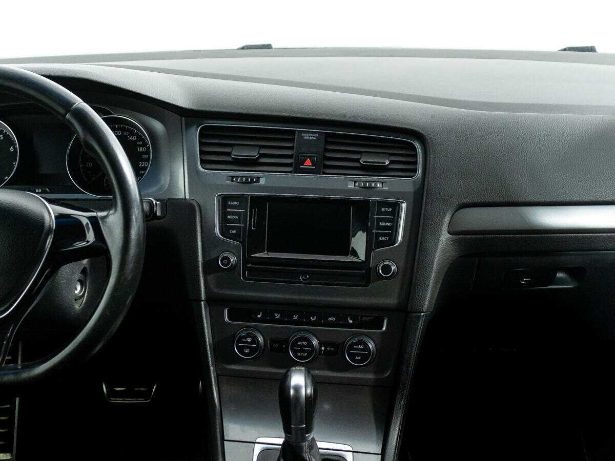 Volkswagen Golf, 2013 - Фото №8