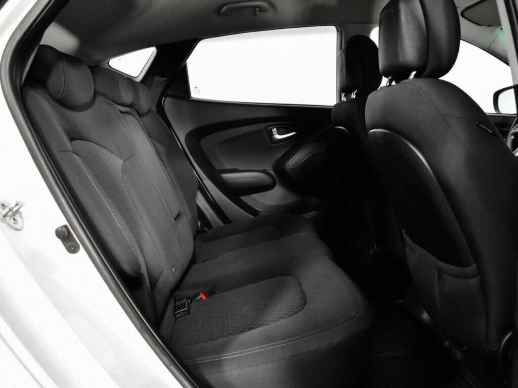 Hyundai ix35, 2012 - Фото №9