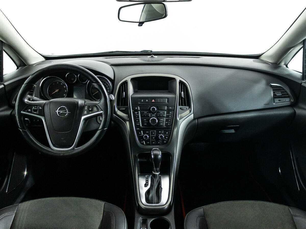 Opel Astra, 2012 - Фото №12