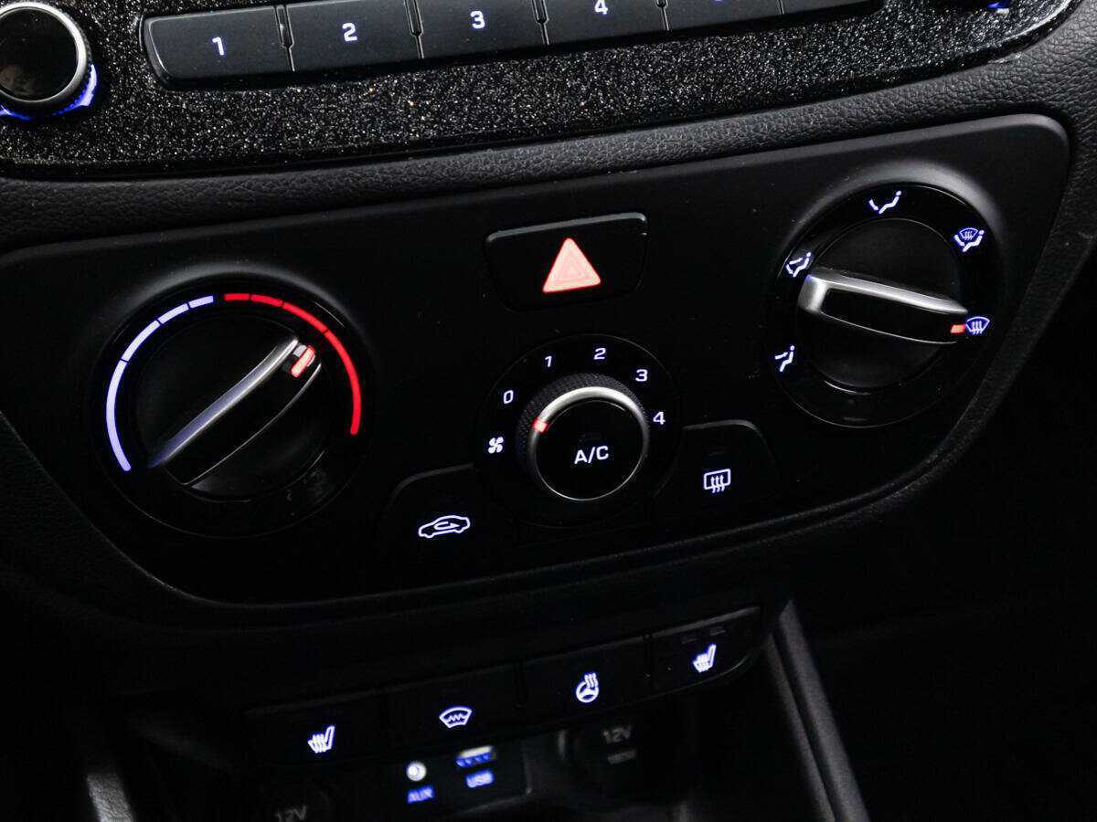 Hyundai Solaris, 2018 - Фото №15