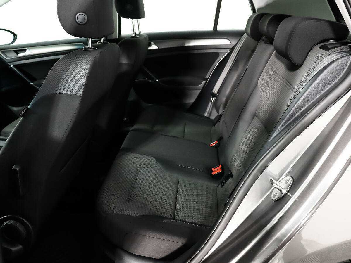 Volkswagen Golf, 2013 - Фото №9