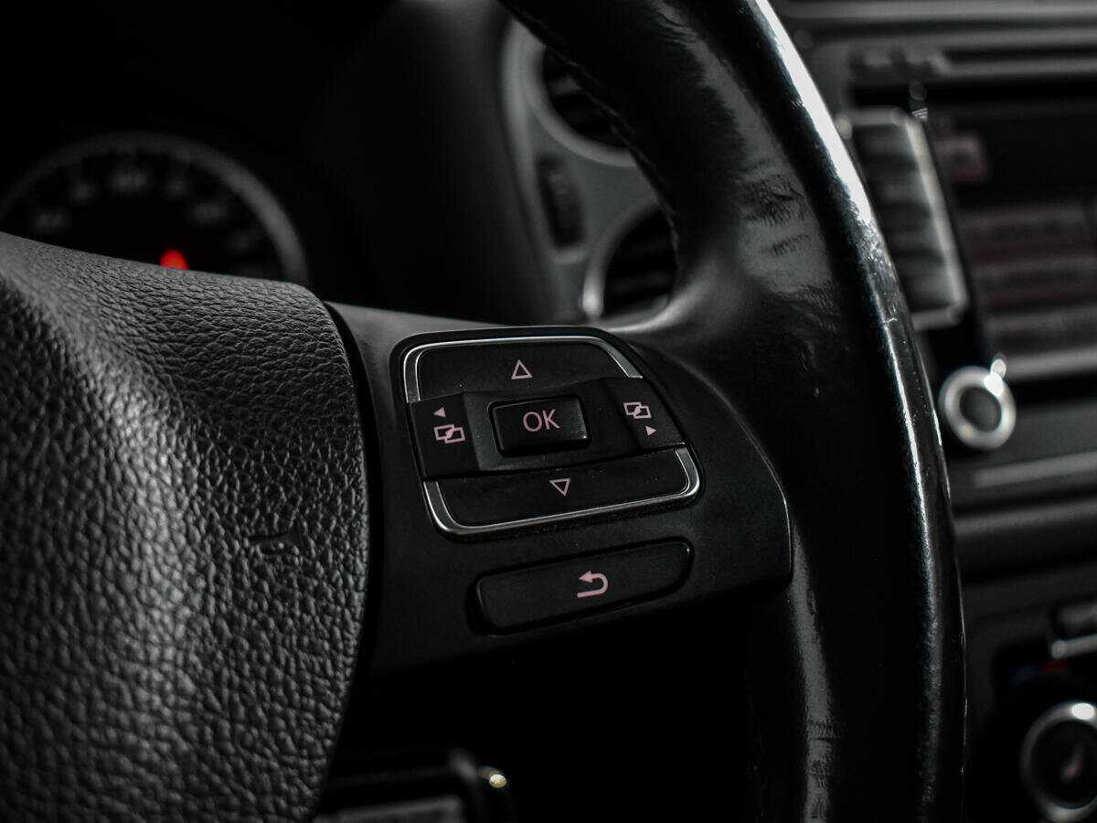Volkswagen Tiguan, 2012 - Фото №14