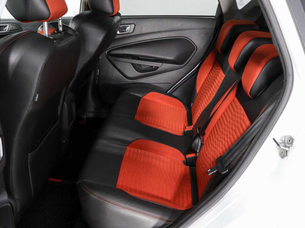 Ford Fiesta, 2016 - Фото №10