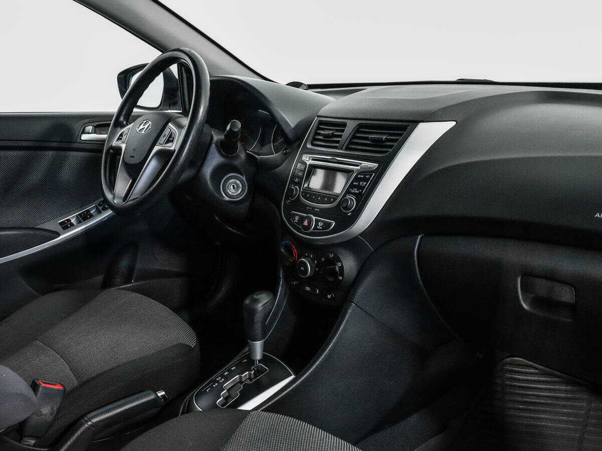 Hyundai Solaris, 2014 - Фото №10