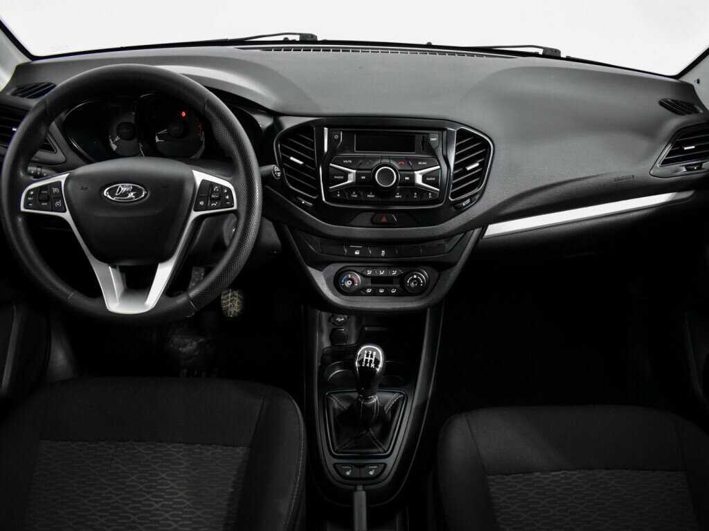 Lada (ВАЗ) Vesta, 2019 - Фото №11