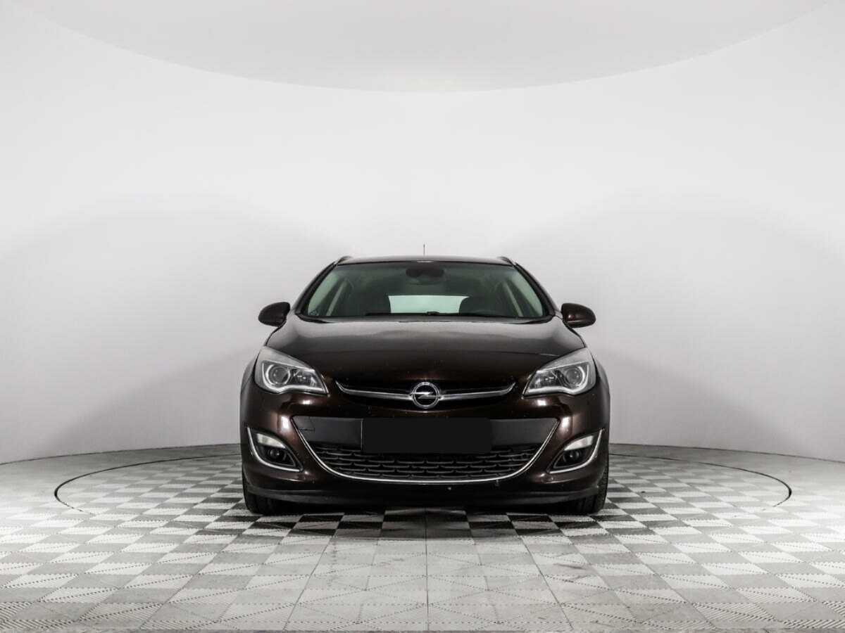 Opel Astra, 2013 - Фото №1