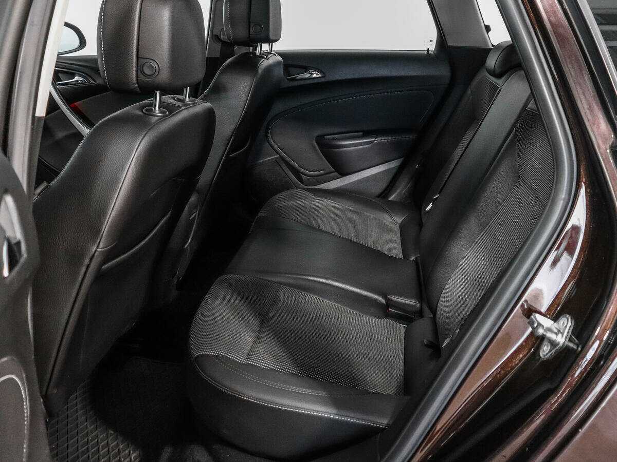 Opel Astra, 2013 - Фото №9