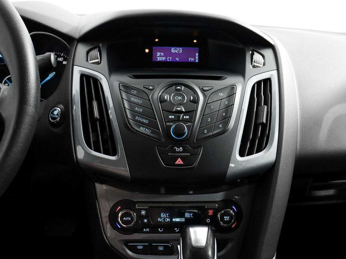 Ford Focus, 2012 - Фото №11