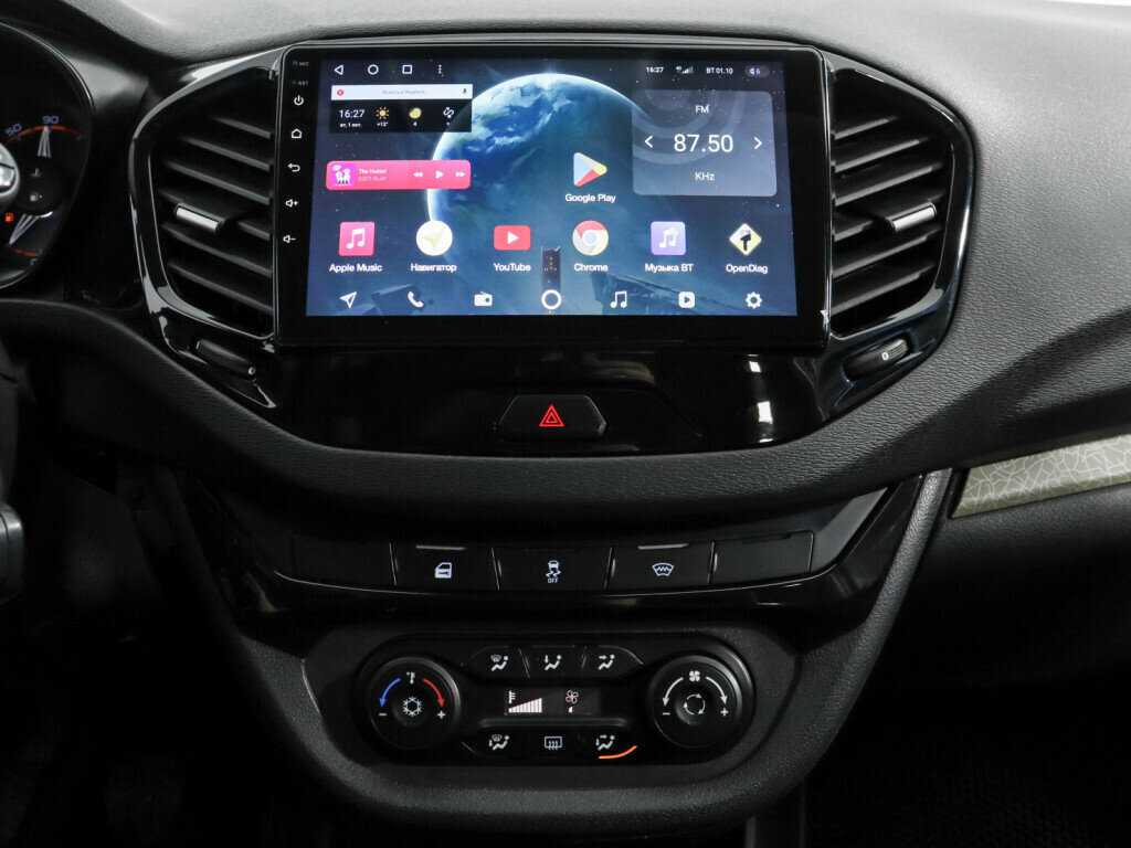 Lada (ВАЗ) Vesta SW, 2018 - Фото №10