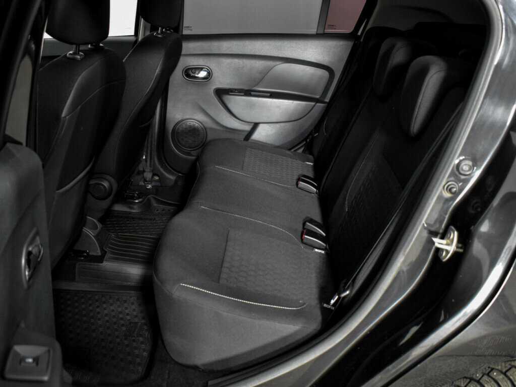 Renault Logan, 2017 - Фото №8