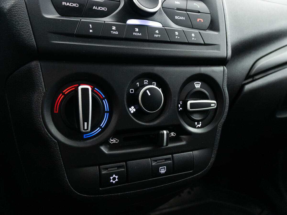 Lada (ВАЗ) Granta, 2020 - Фото №15