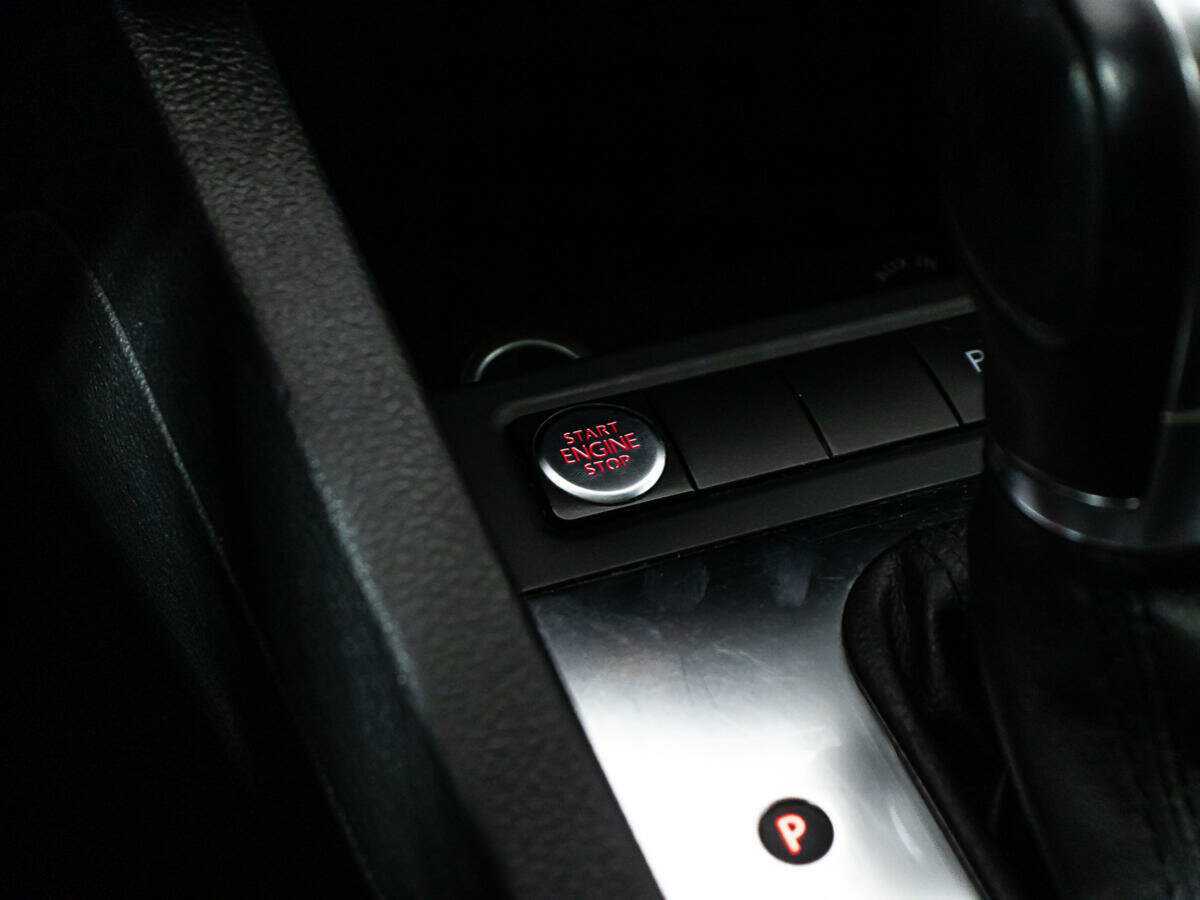 Volkswagen Jetta, 2012 - Фото №14