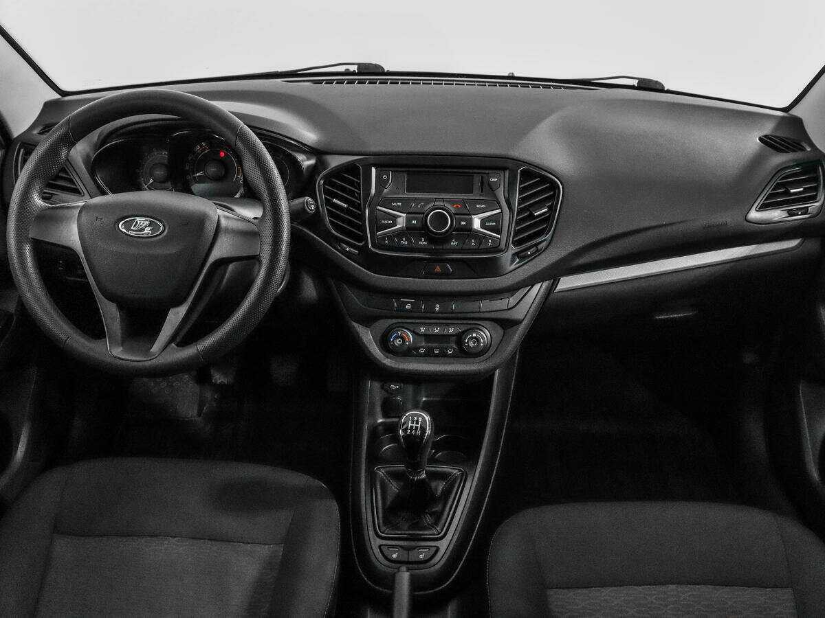 Lada (ВАЗ) Vesta, 2017 - Фото №11