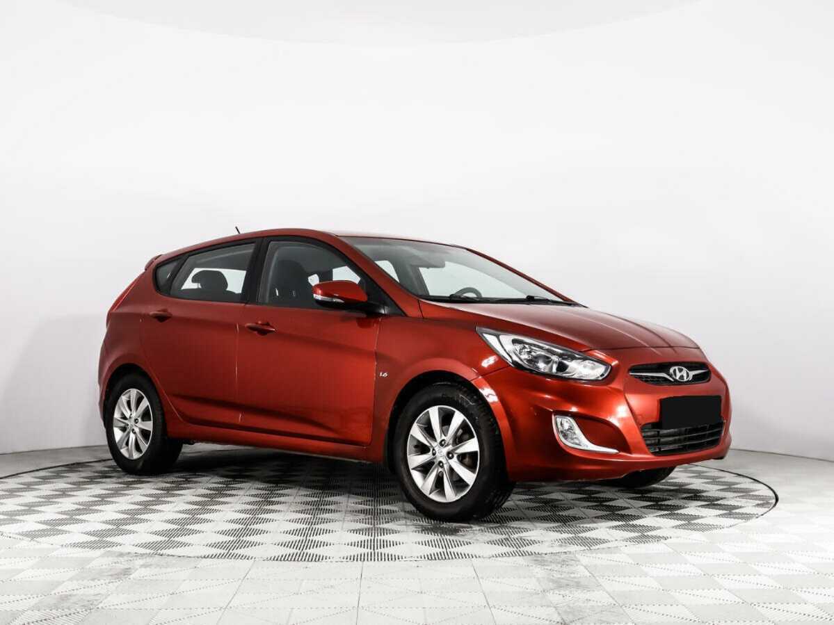 Hyundai Solaris, 2012 - Фото №2