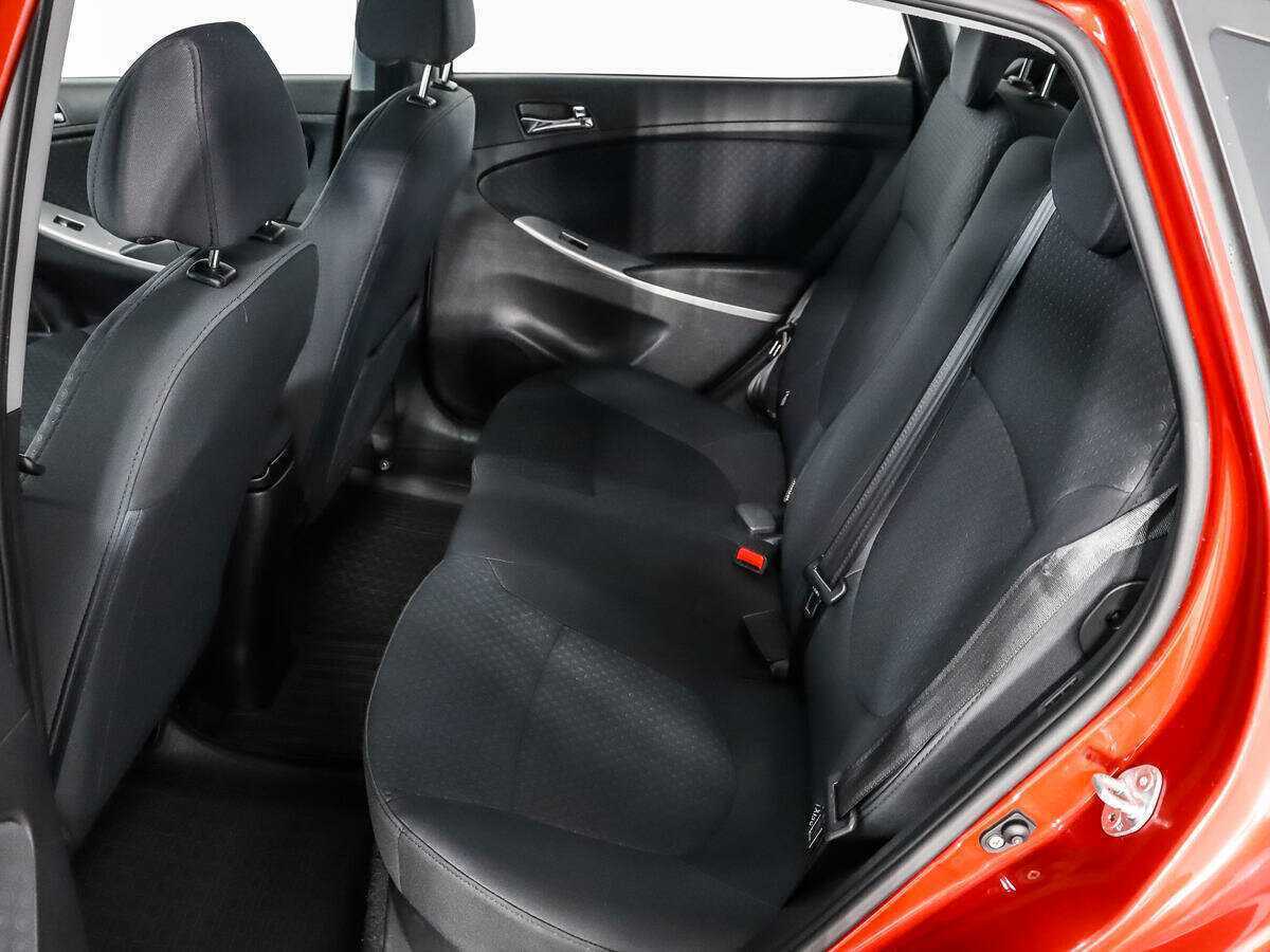 Hyundai Solaris, 2012 - Фото №9