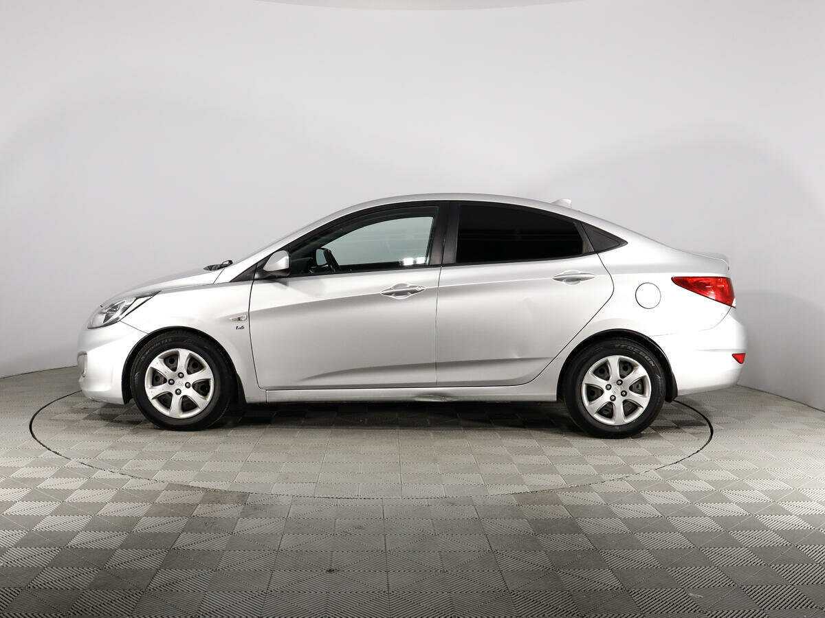 Hyundai Solaris, 2012 - Фото №3