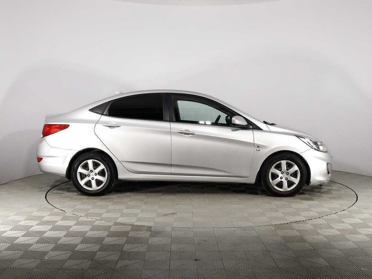 Hyundai Solaris, 2012 - Фото №4