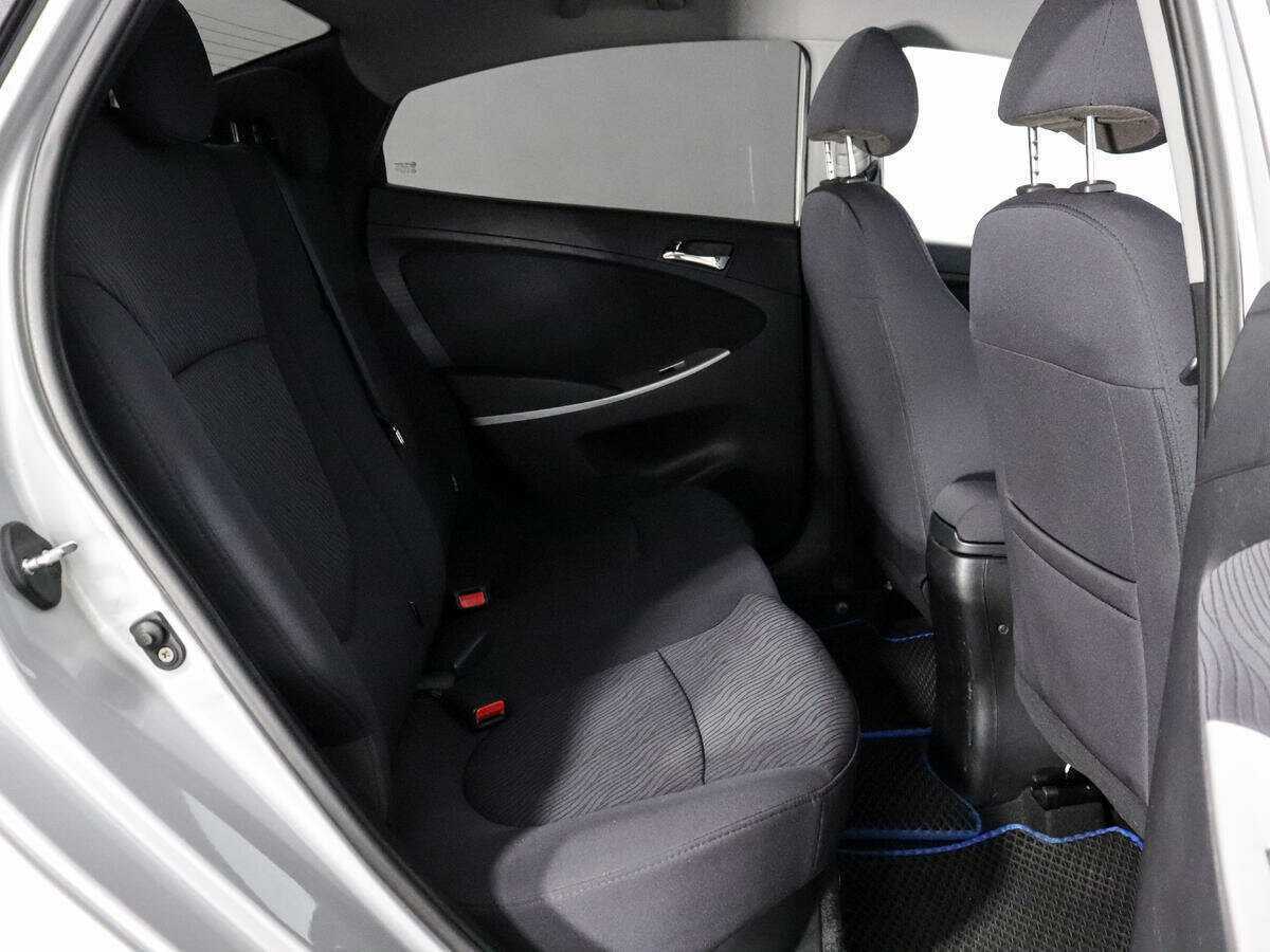 Hyundai Solaris, 2012 - Фото №10