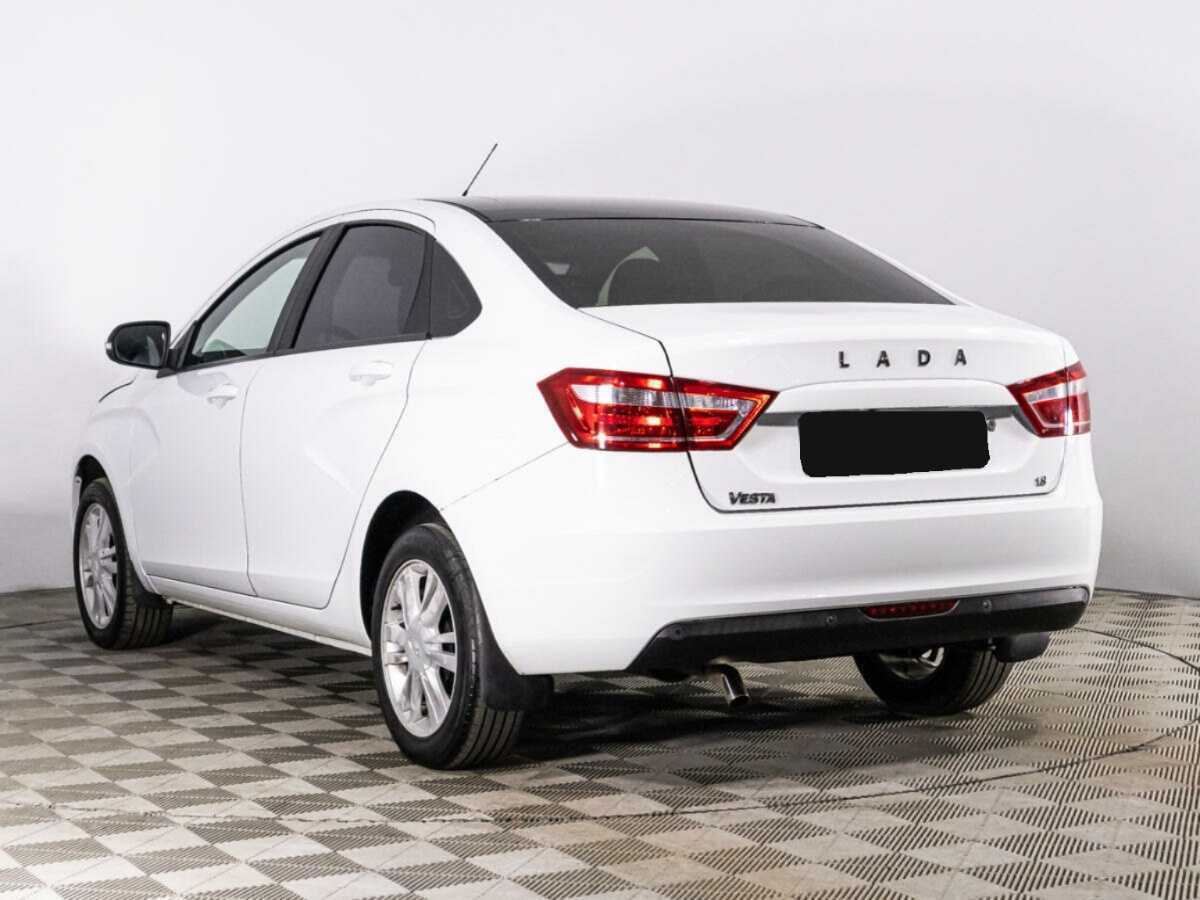 Lada (ВАЗ) Vesta, 2017 - Фото №6