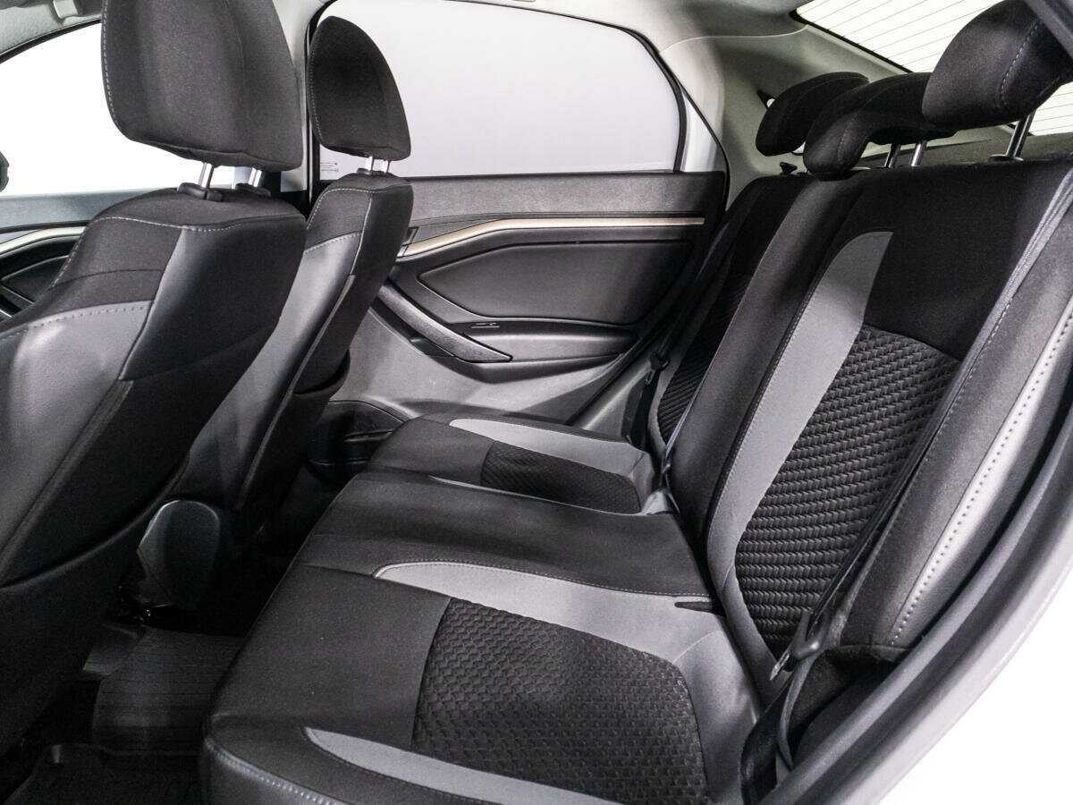 Lada (ВАЗ) Vesta, 2017 - Фото №9