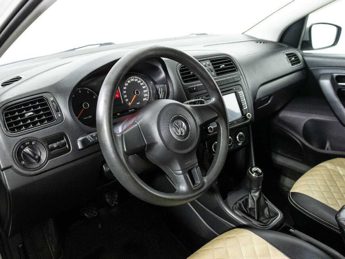 Volkswagen Polo, 2013 - Фото №10