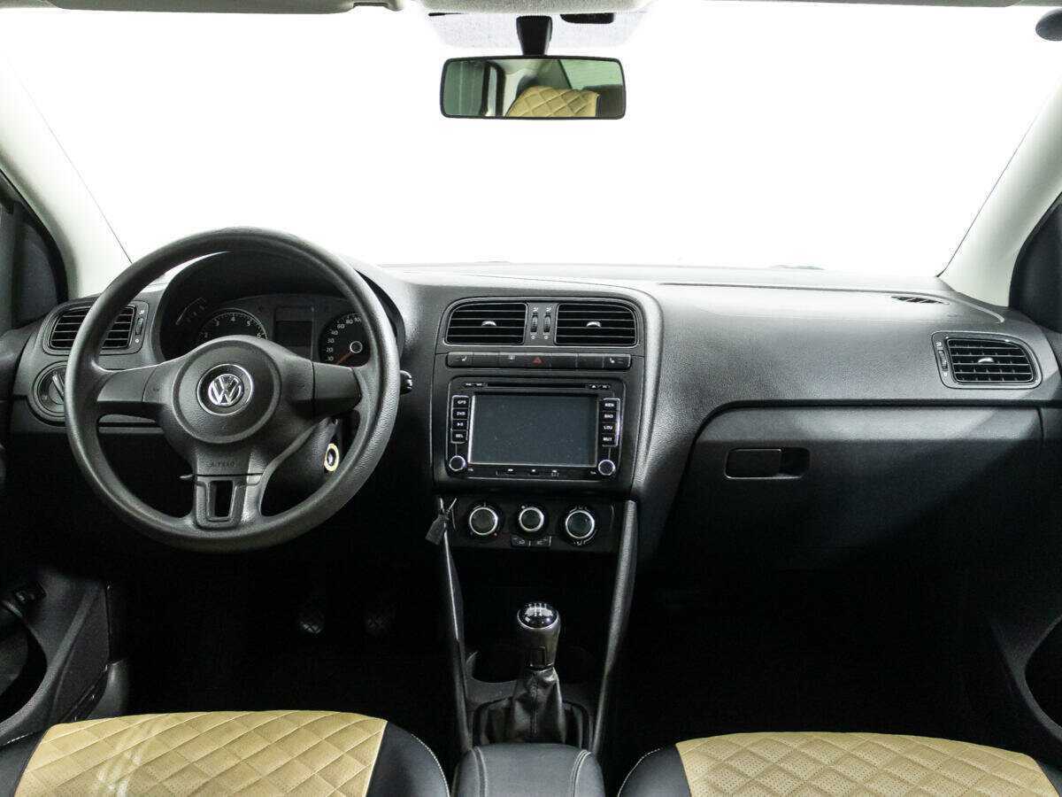 Volkswagen Polo, 2013 - Фото №12