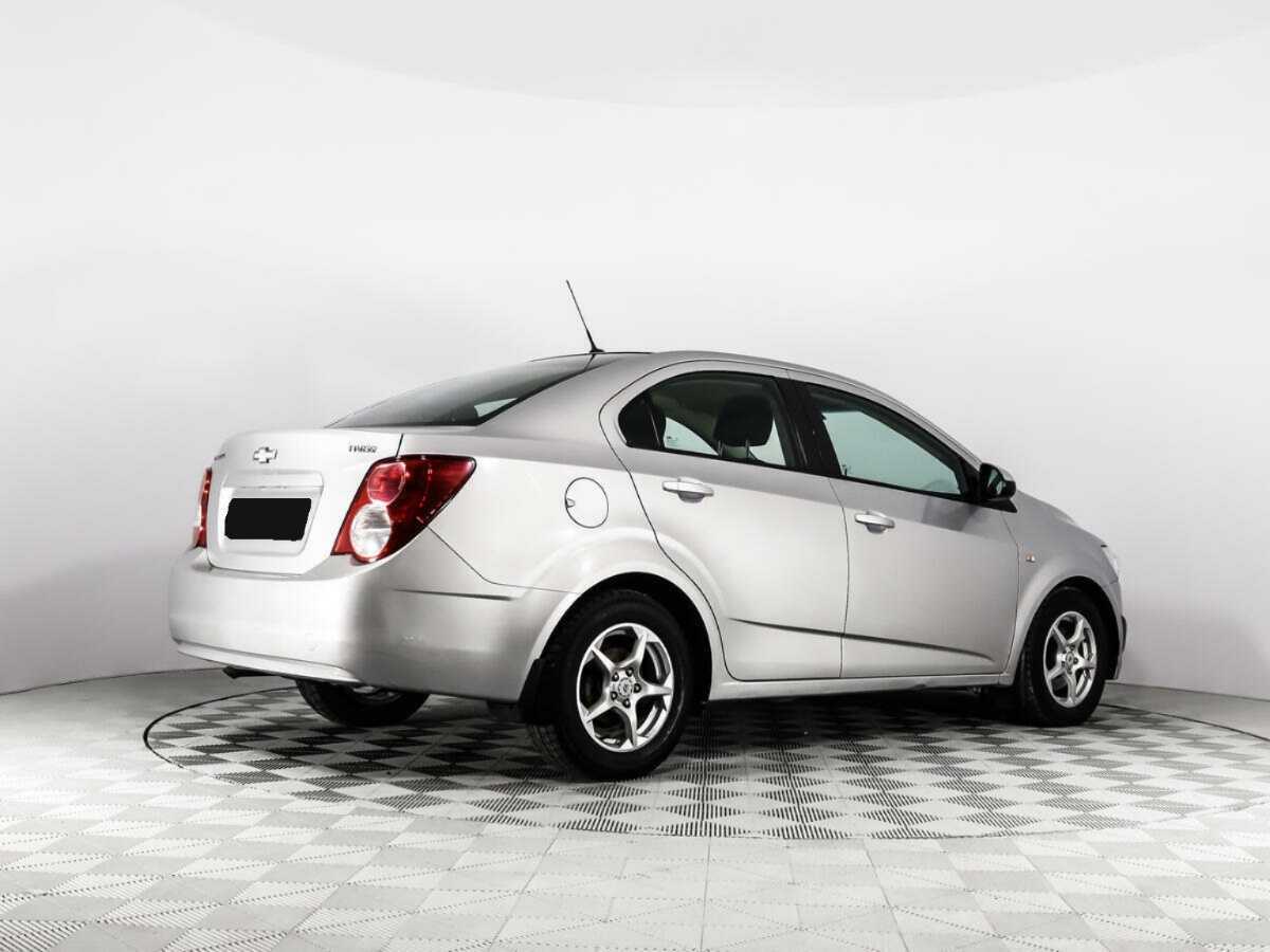Chevrolet Aveo, 2014 - Фото №4