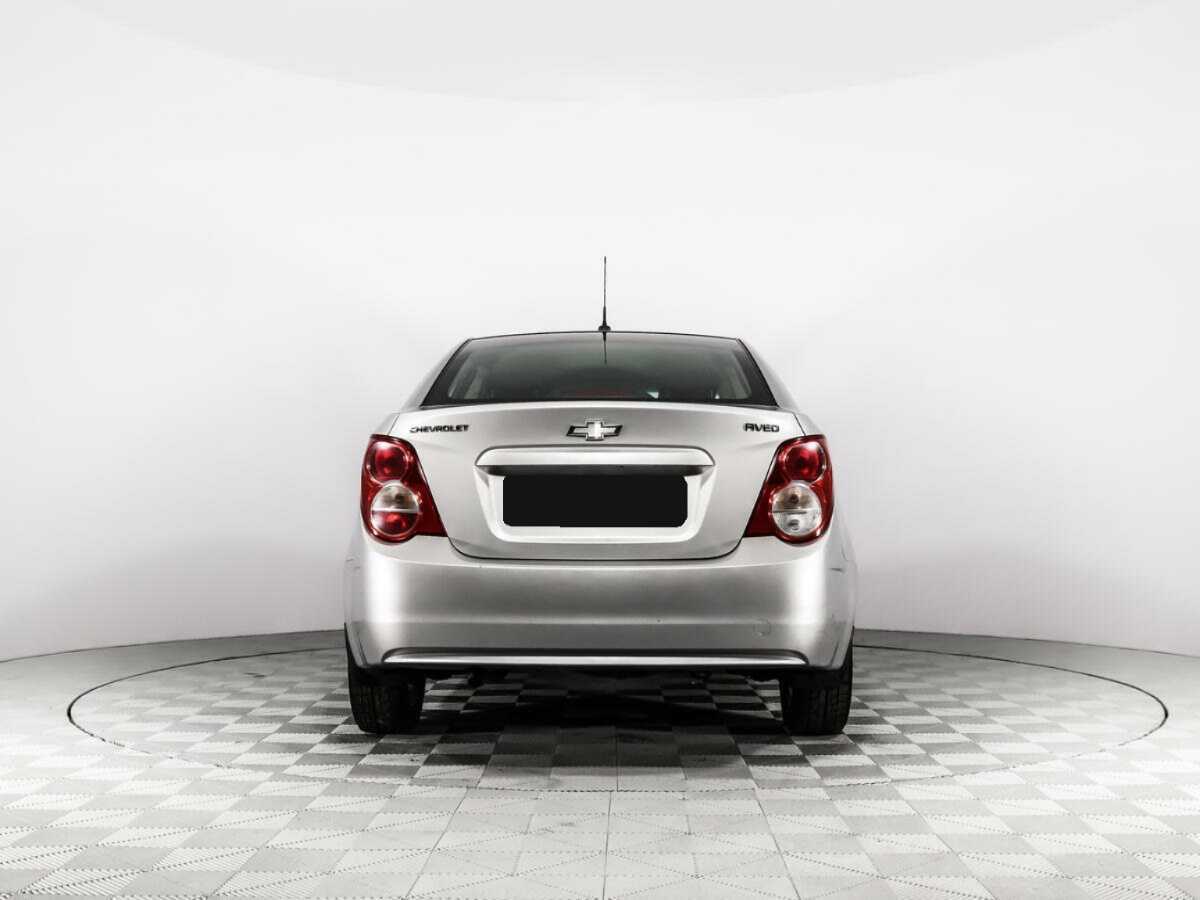 Chevrolet Aveo, 2014 - Фото №5