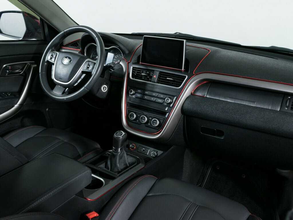 FAW Besturn X80, 2019 - Фото №8