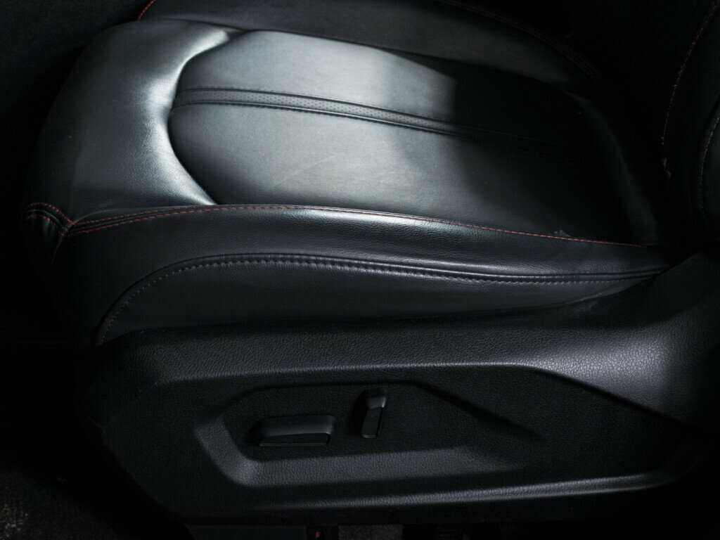 FAW Besturn X80, 2019 - Фото №15