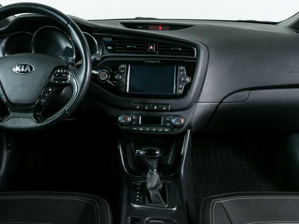 Kia Ceed, 2018 - Фото №8