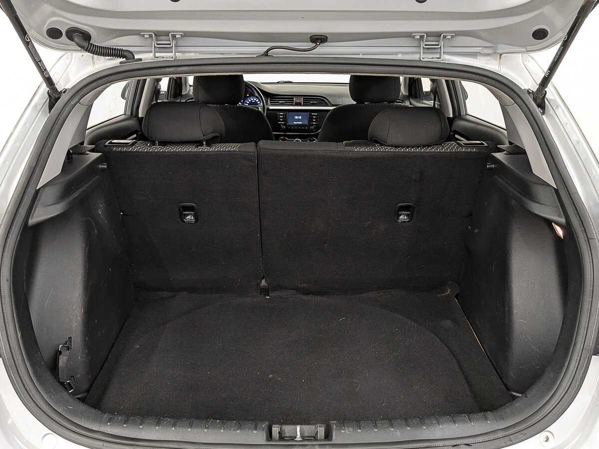 Kia Rio X-Line, 2020 - Фото №9