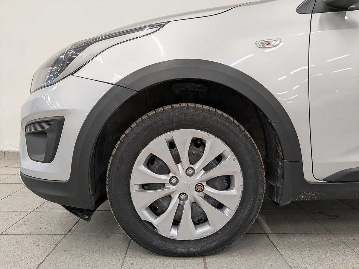 Kia Rio X-Line, 2020 - Фото №11