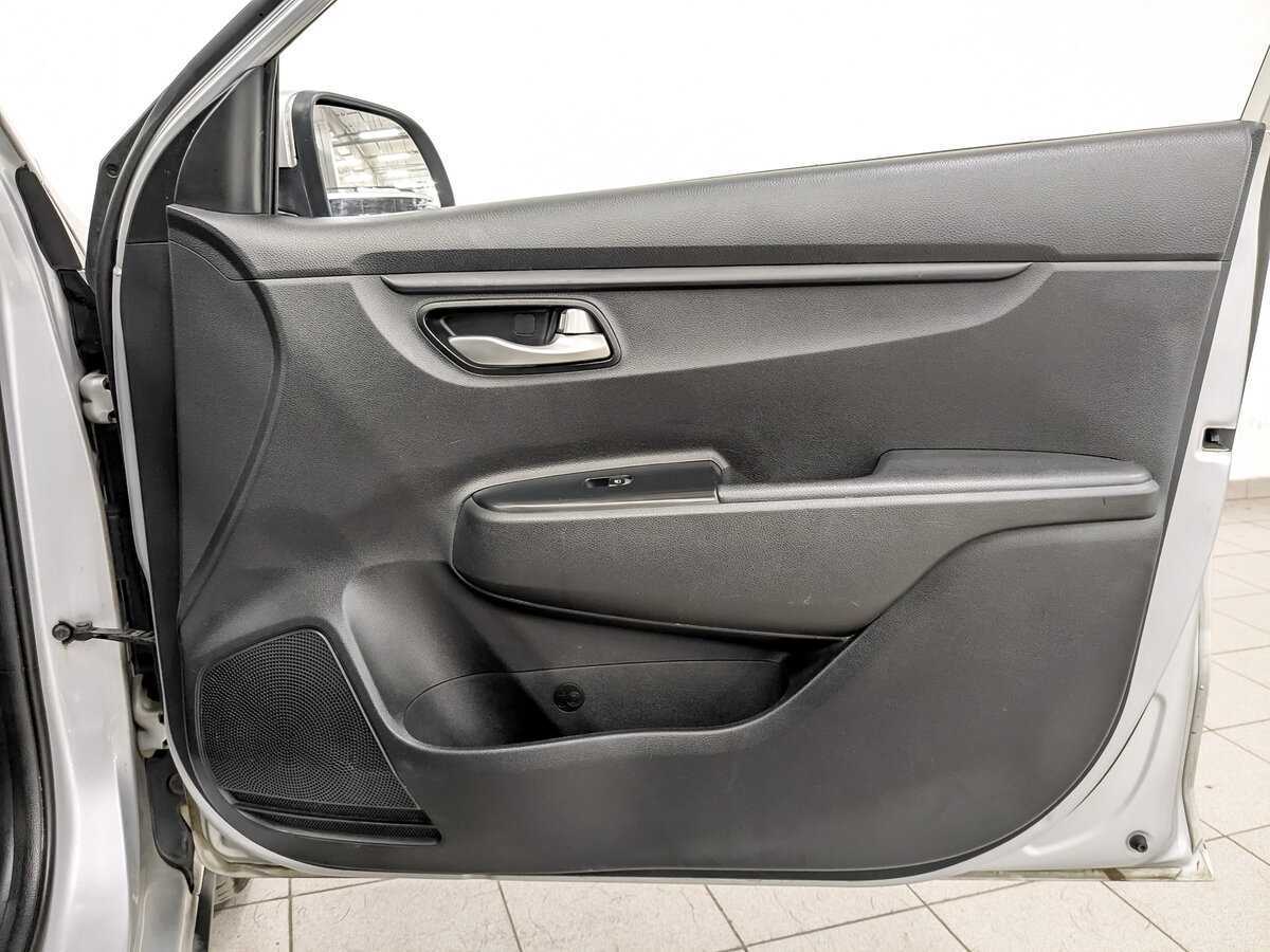 Kia Rio X-Line, 2020 - Фото №23